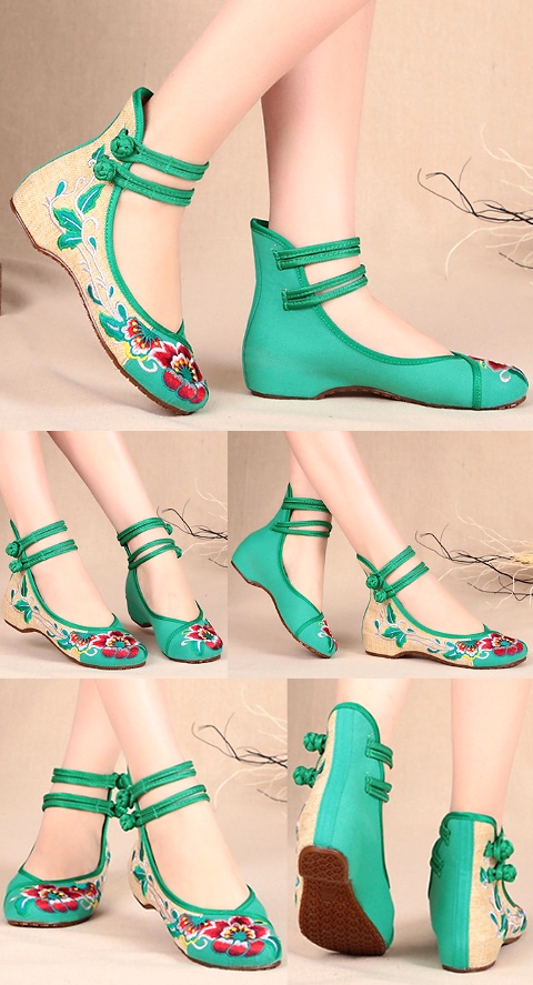 Mid Heel Flower Embroidery Shoes (Green)