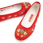 Satin Pomegranate Flower Embroidery Shoes (Red)