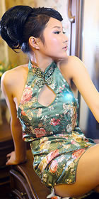 Cut-in Shoulders Bareback Short-length Cheongsam (CM)