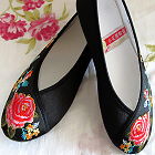 Low Heel Mudan Peony Embroidery Shoes (Multicolor)