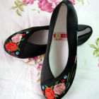 Mudan Peony Embroidery Shoes (Multicolor)