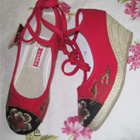 Mudan Peony Embroidery Wedge Heel Shoes (Red)