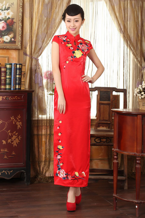 Long-length Cup-sleeve Embroidery Cheongsam (RM)