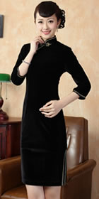 Elbow-sleeve Short-length Velvet Cheongsam (RM)