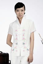 Short-sleeve Floral Embroidery Mandarin Blouse (Beige)