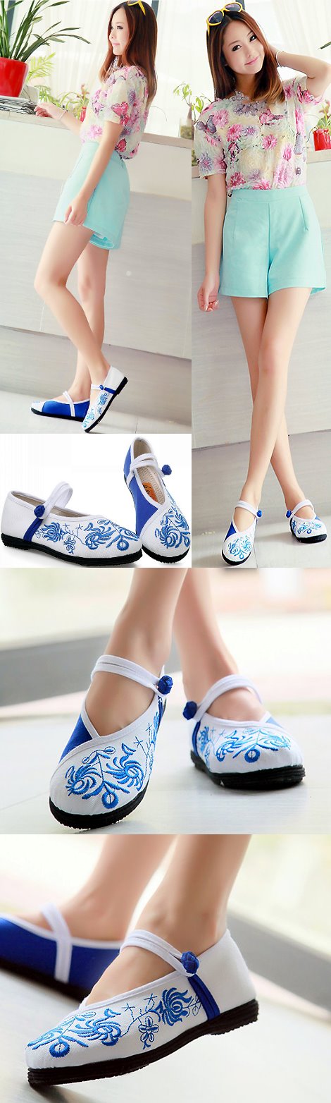 Chinese Ethnic Shoes w/ Embroidery and Frog (RM)