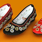 Low Heel Floral Embroidery Beaded Shoes (Multicolor)